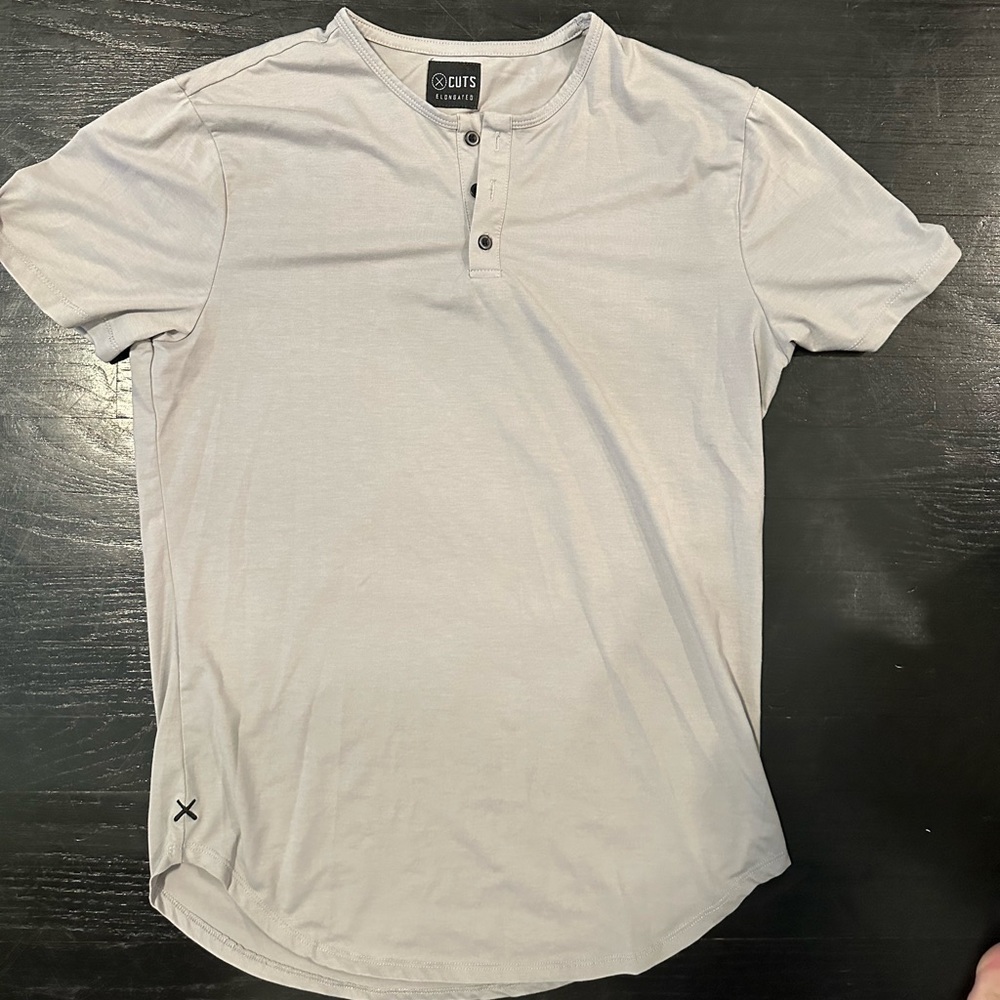 Cuts XL Elongated T-Shirt